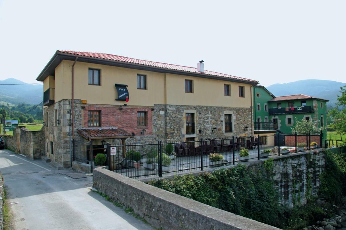 Posada Restaurante Casa Juanchu Adino ภายนอก รูปภาพ